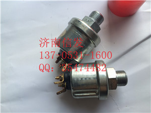 13024014潍柴欧三机油压力传感器